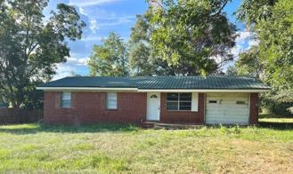 4435 Glen Lawrence Rd - Photo 1 of 1