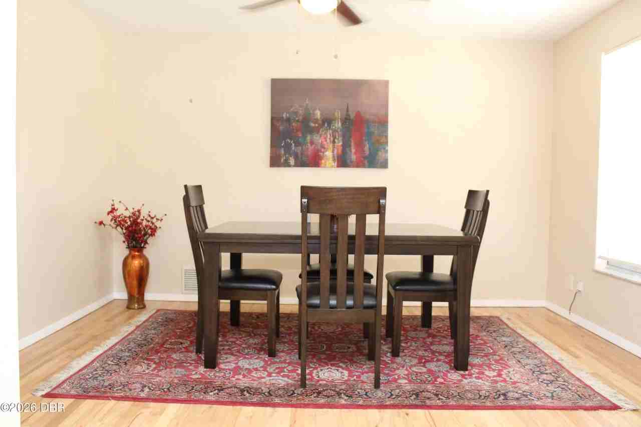 730 Lindenwood Cir E #E - Photo 6 of 15