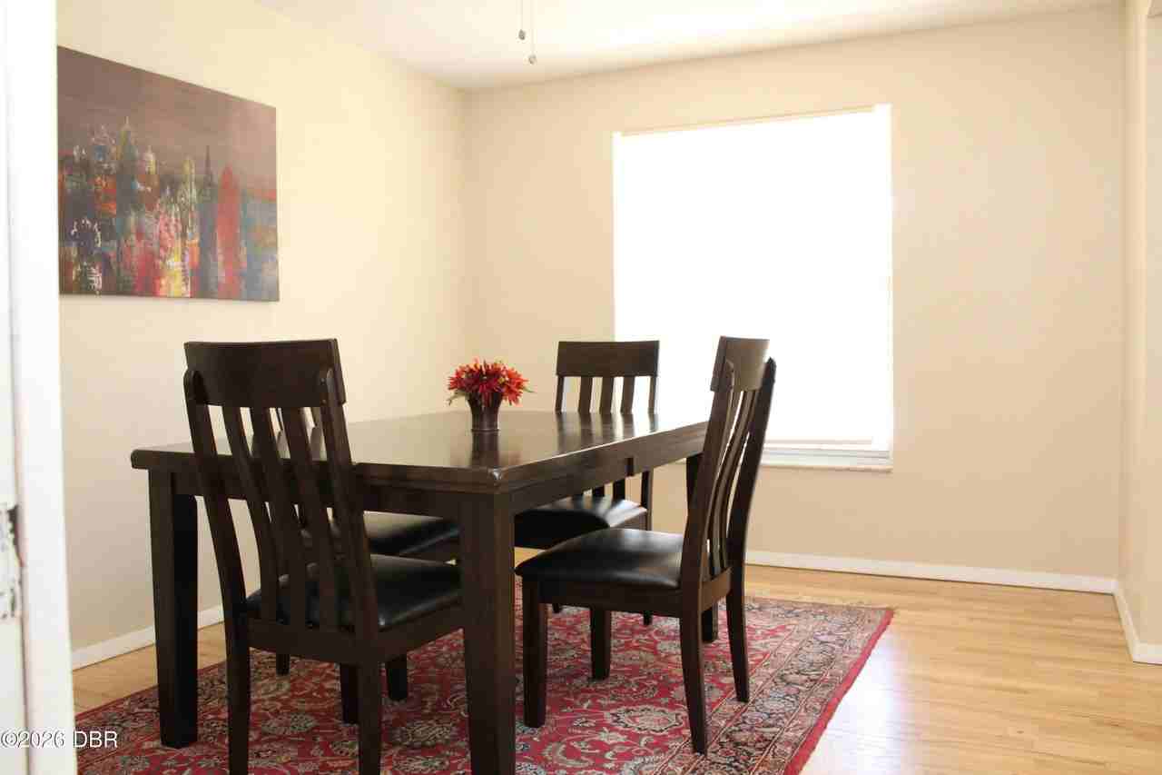 730 Lindenwood Cir E #E - Photo 7 of 15