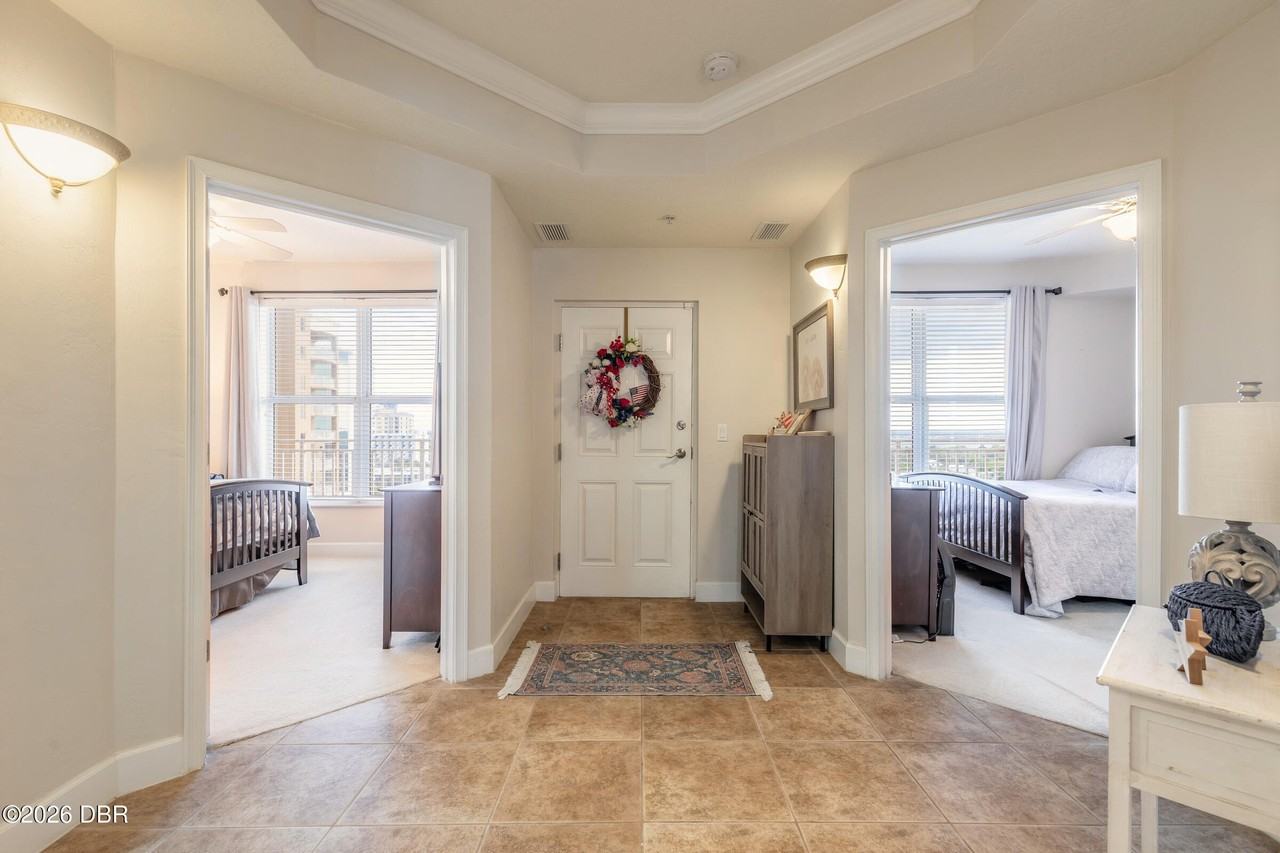2403 S Atlantic Ave #910 - Photo 4 of 28
