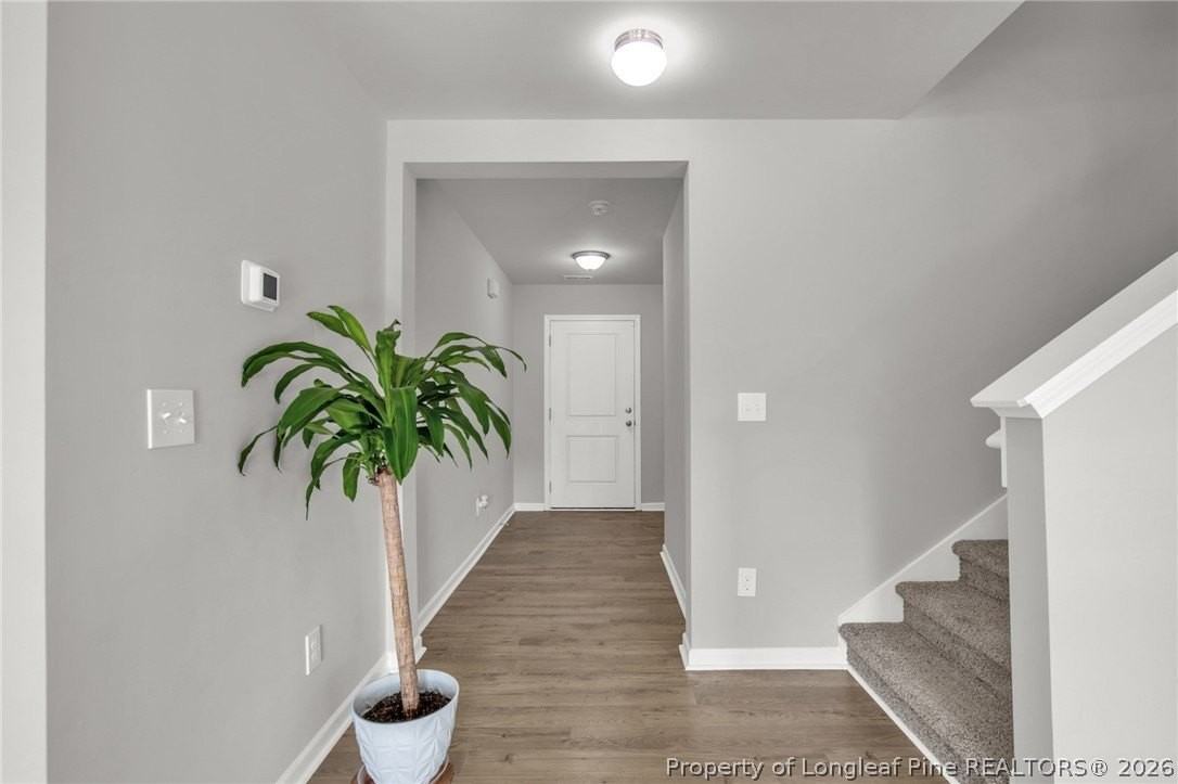 204 Hornet Dr - Photo 4 of 34