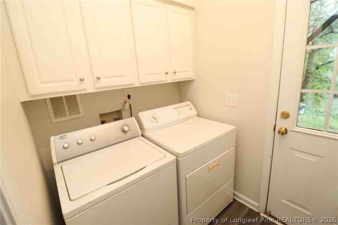 802 Sutter Gate Ln - Photo 4 of 32