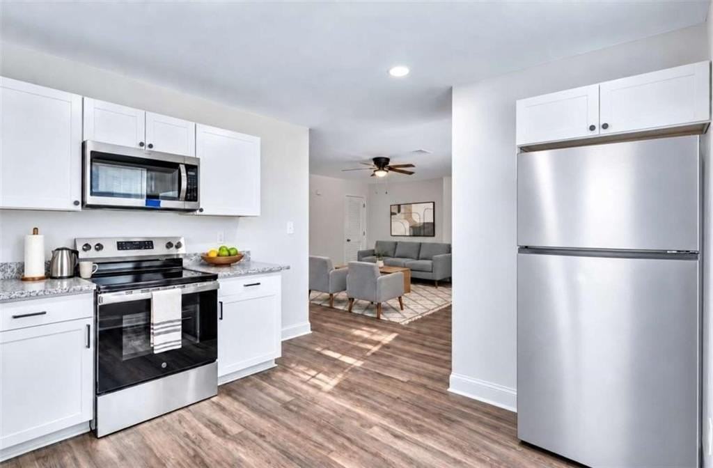 205 Neil St #6 - Photo 2 of 15