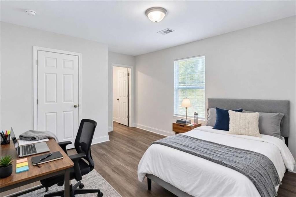 205 Neil St #6 - Photo 4 of 15