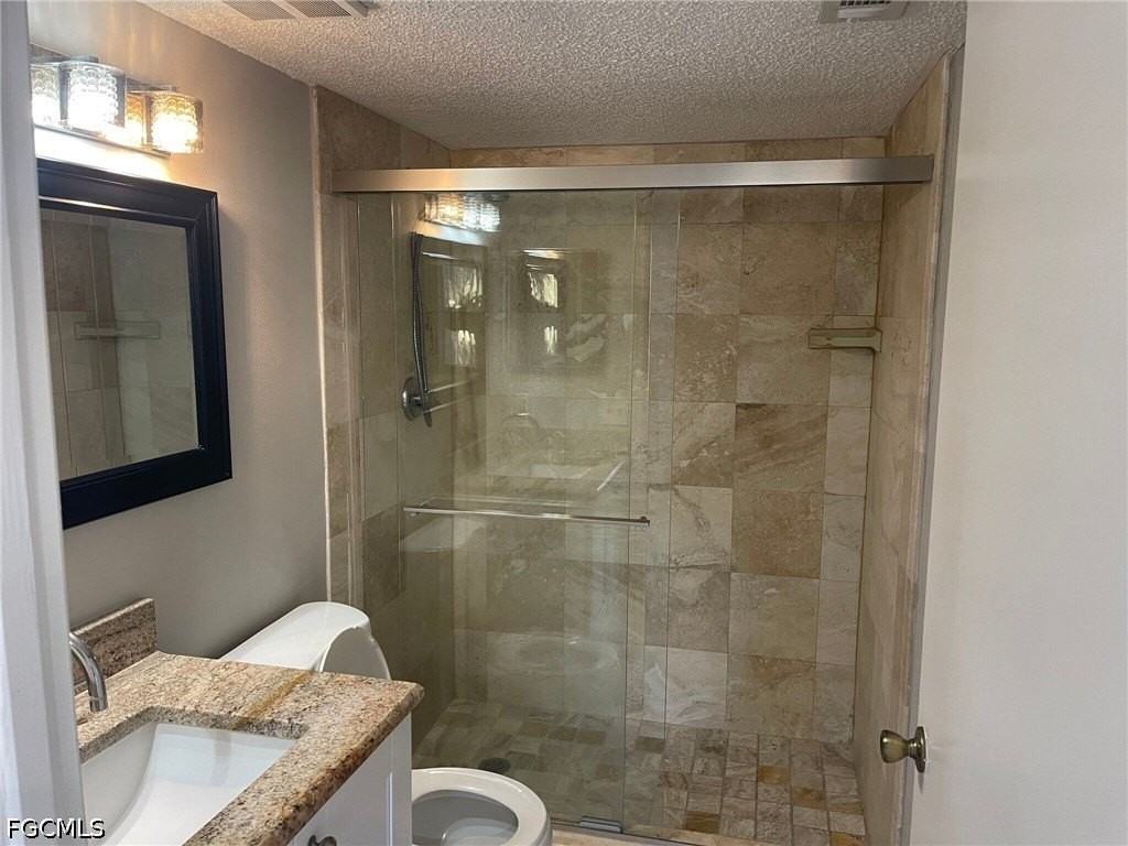 13561 Eagle Ridge Dr #1023 - Photo 3 of 7