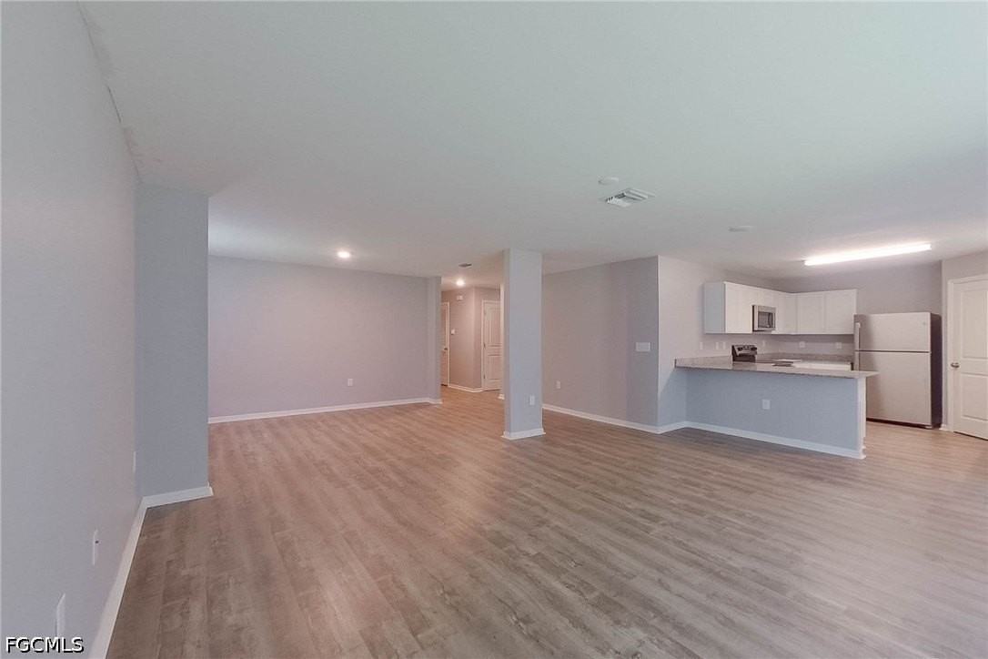 4204 E 5th St - Photo 7 of 26