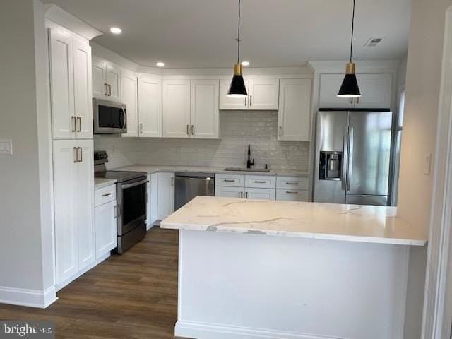 129 N Park Rd - Photo 5 of 30