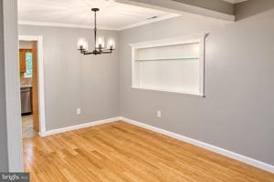 featured image of 4 Spruce Ct