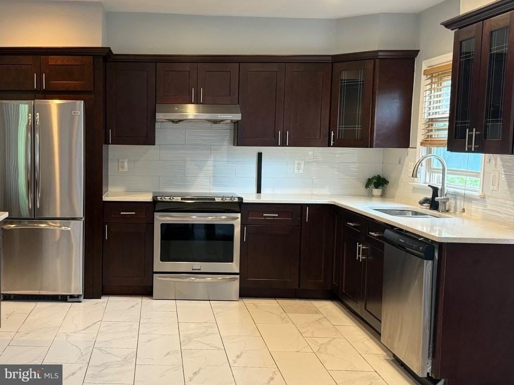 512 Haverford Ave - Photo 4 of 32