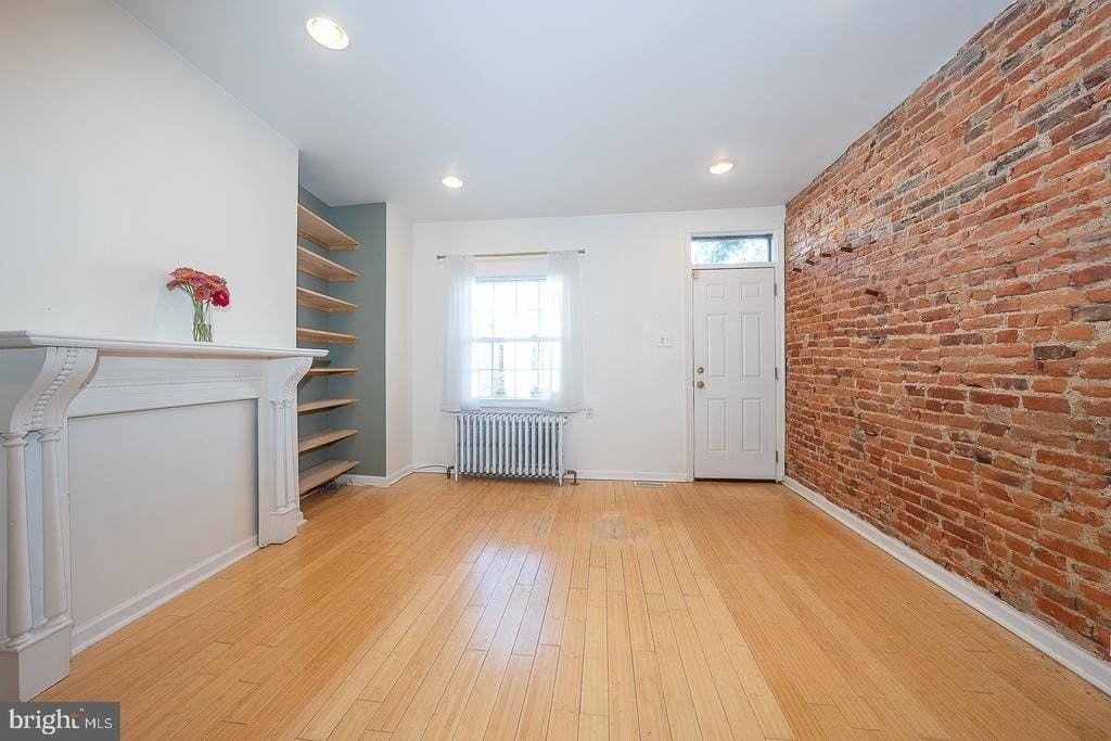 3621 Calumet St - Photo 5 of 21