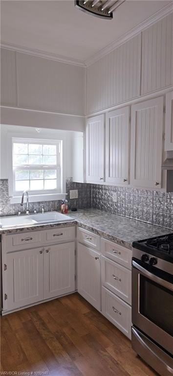 902 F St - Photo 4 of 13