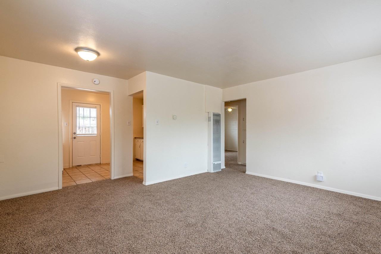 3501 Vail Ave Se #A - Photo 4 of 29