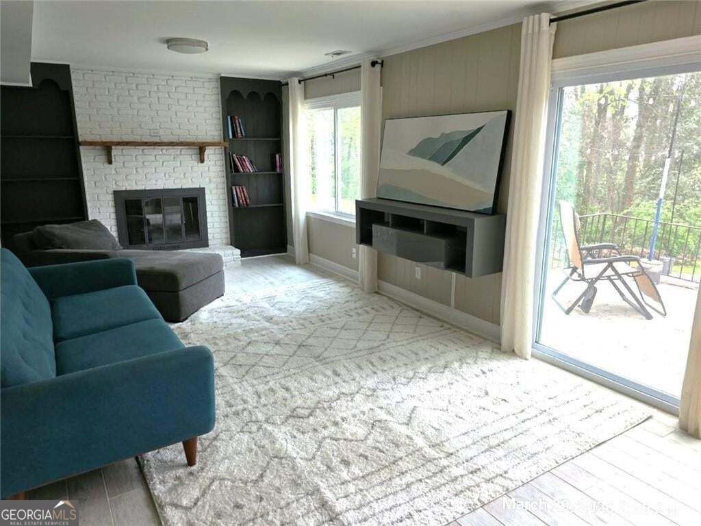2457 Sunset Dr Ne - Photo 4 of 22