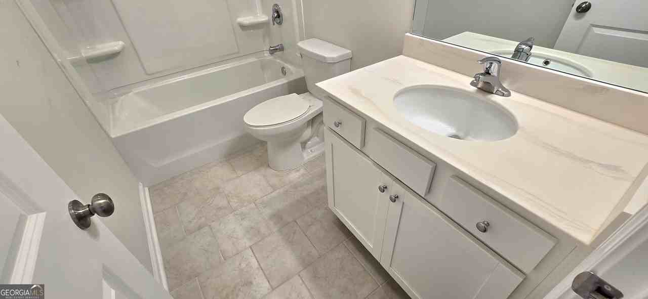 3608 Hidden Valley Cir - Photo 5 of 50