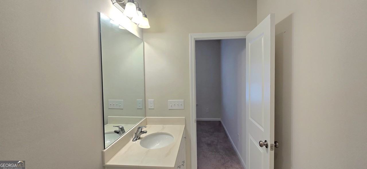 3608 Hidden Valley Cir - Photo 7 of 50