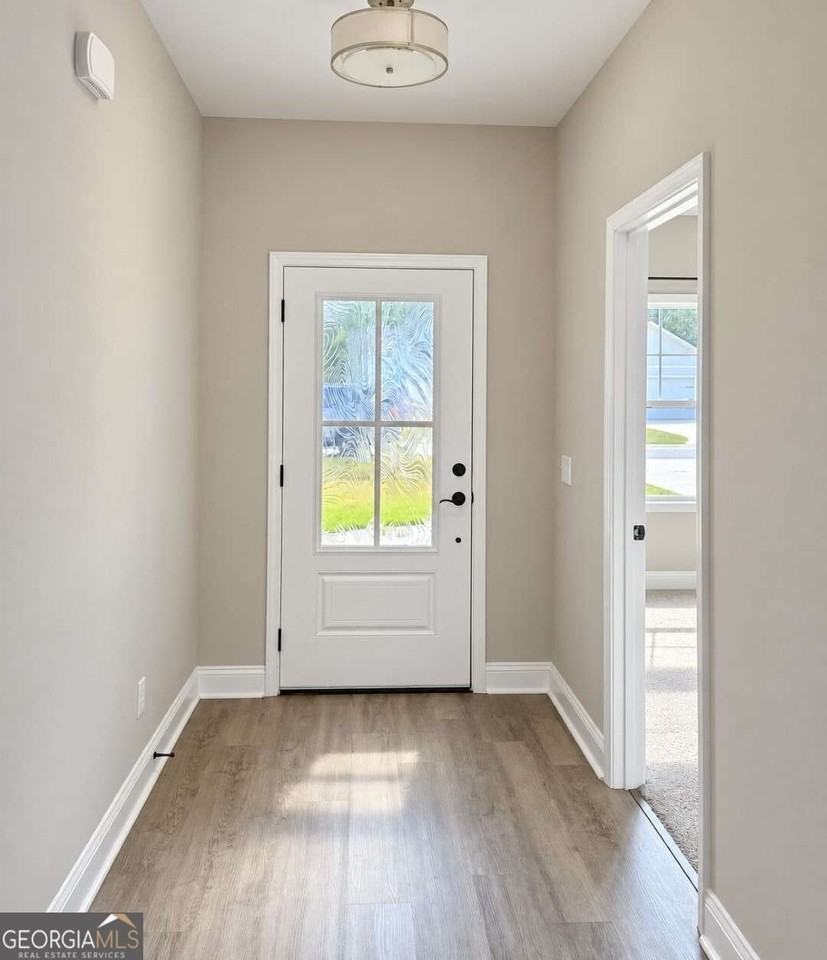 623 Foxwood Way - Photo 4 of 23