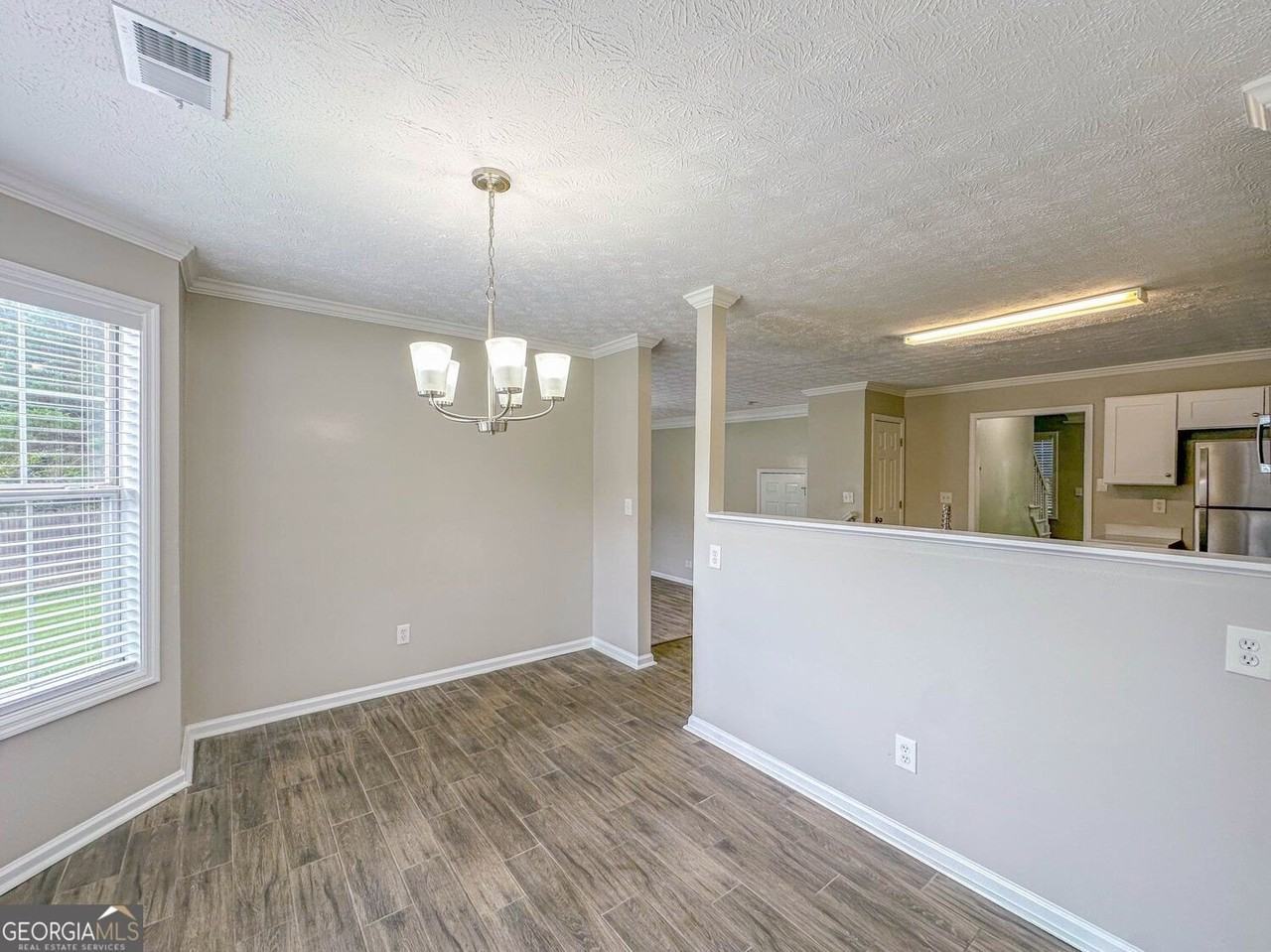 1070 Big Haynes Dr - Photo 7 of 22