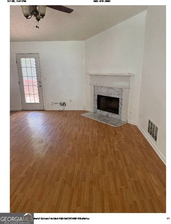 5741 Wellborn Oaks Ct - Photo 3 of 15