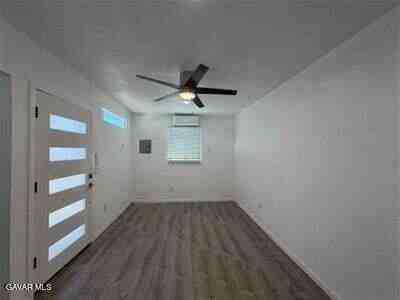 43119 7th St E #C - Photo 2 of 5
