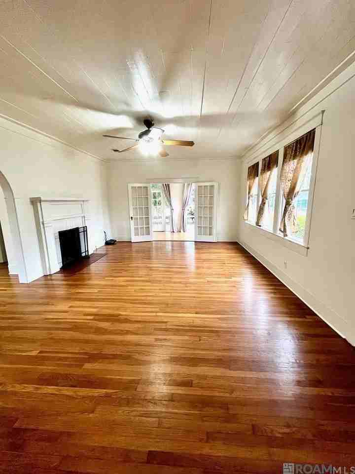 1339 Perkins Rd - Photo 4 of 21