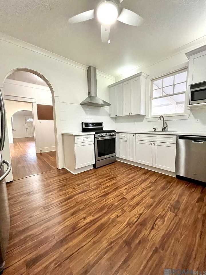 1339 Perkins Rd - Photo 6 of 21
