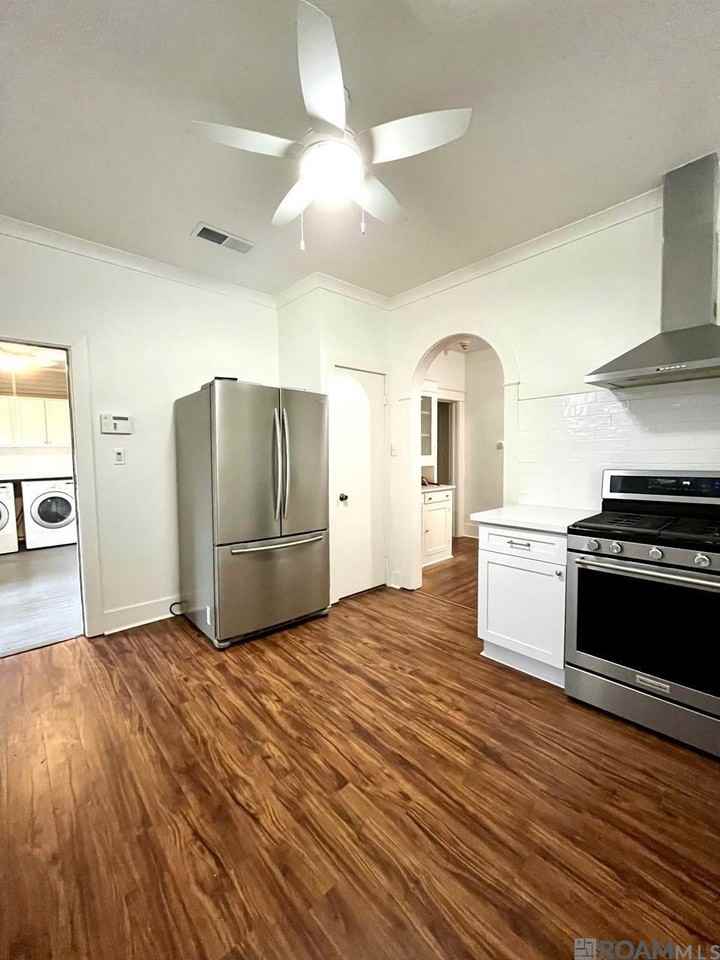 1339 Perkins Rd - Photo 7 of 21