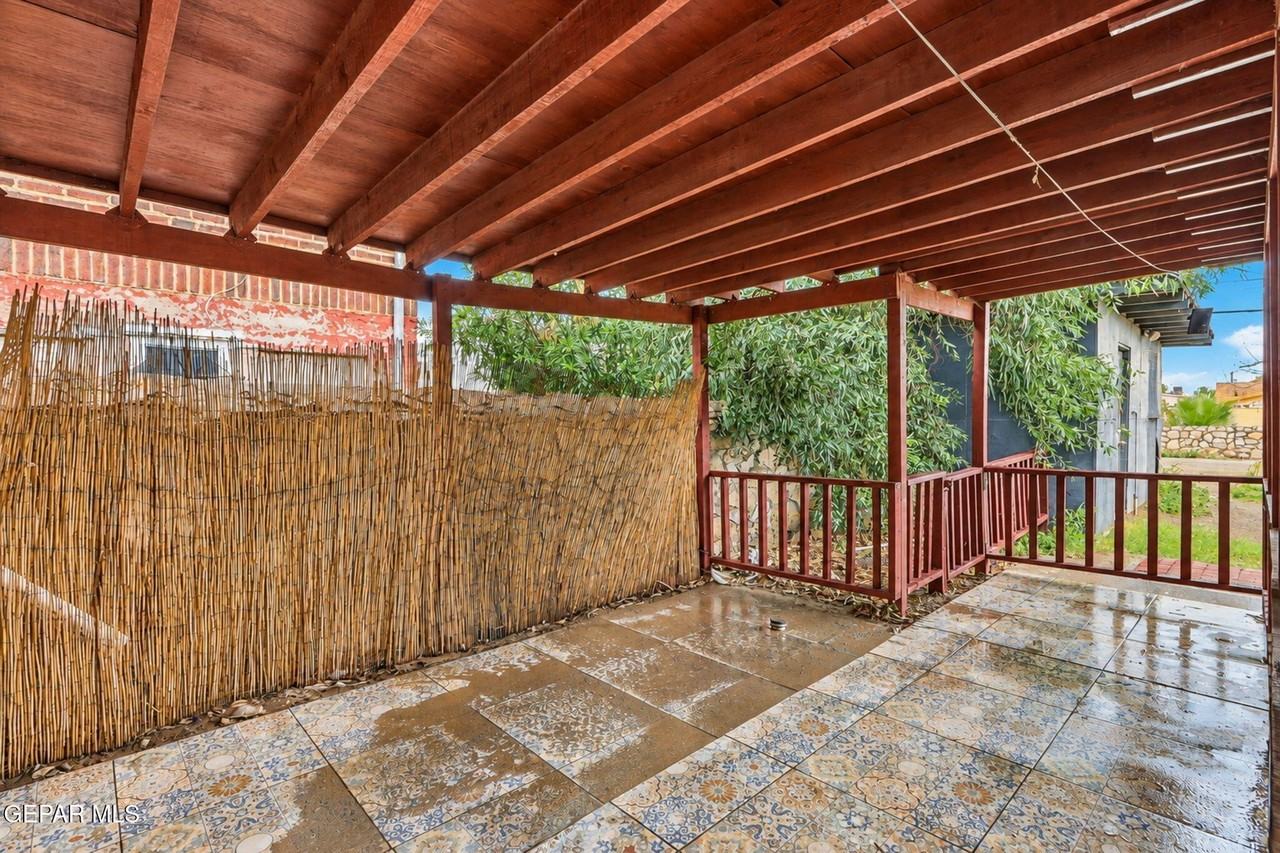 4410 Trowbridge Dr #B - Photo 3 of 21
