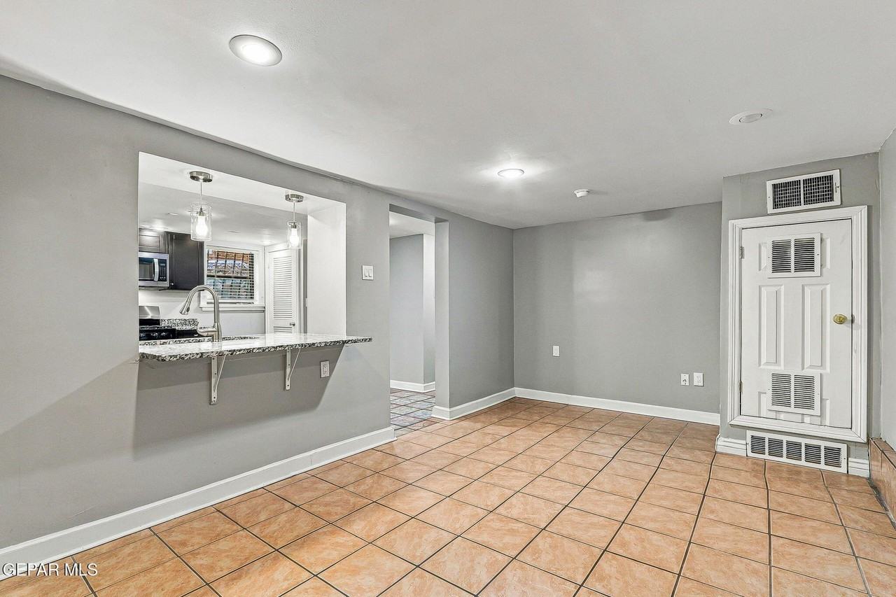 4410 Trowbridge Dr #B - Photo 4 of 21