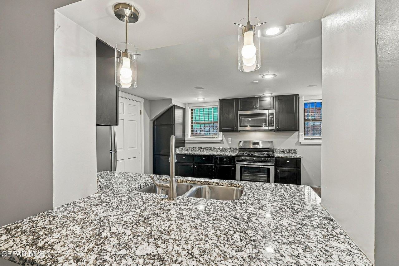 4410 Trowbridge Dr #B - Photo 7 of 21