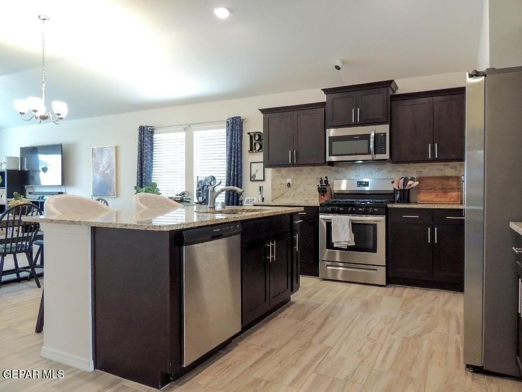 1045 Nepal Sky St - Photo 3 of 15