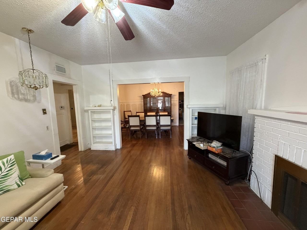 504 Cincinnati Ave - Photo 3 of 29