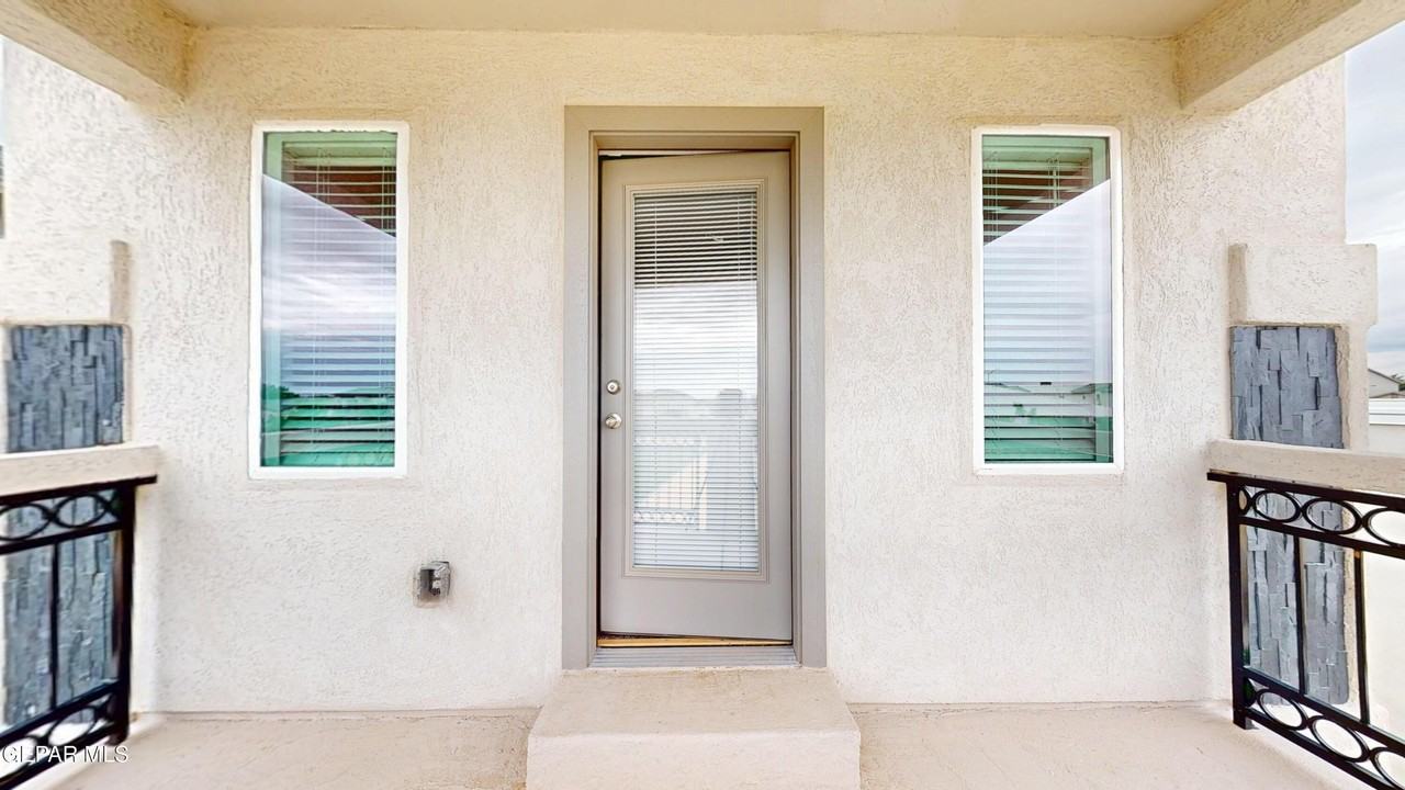 5861 Dalhart Dr - Photo 2 of 45