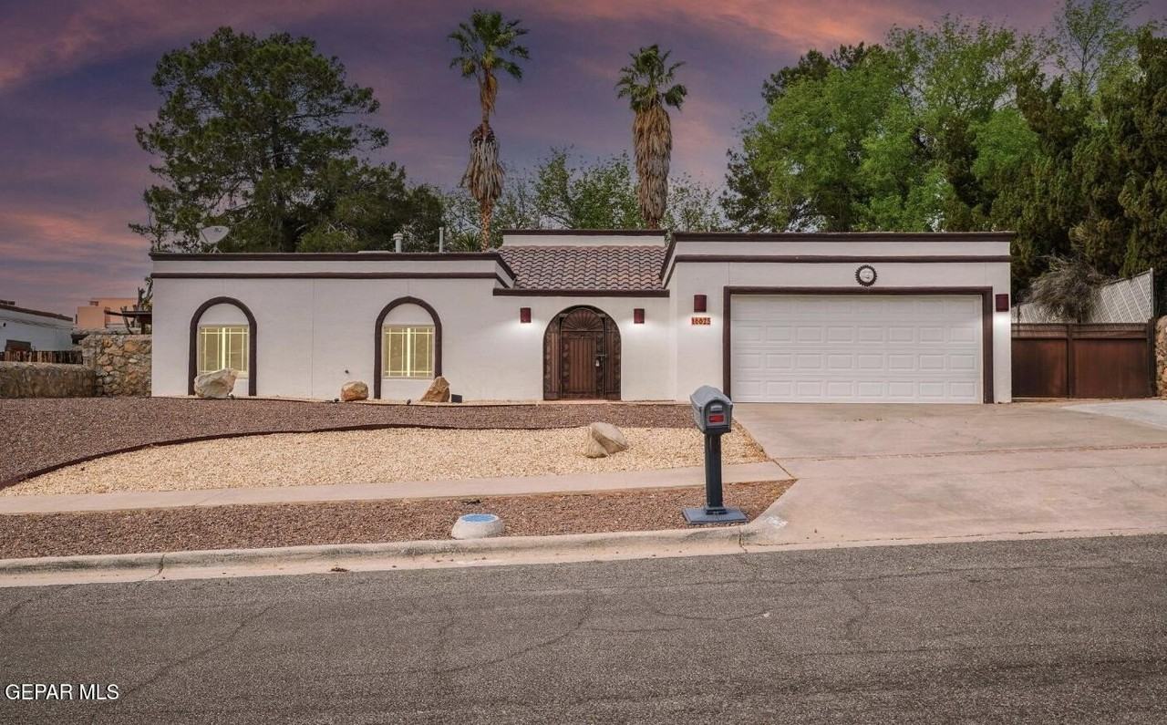 6625 Tarascas Dr - Photo 3 of 16
