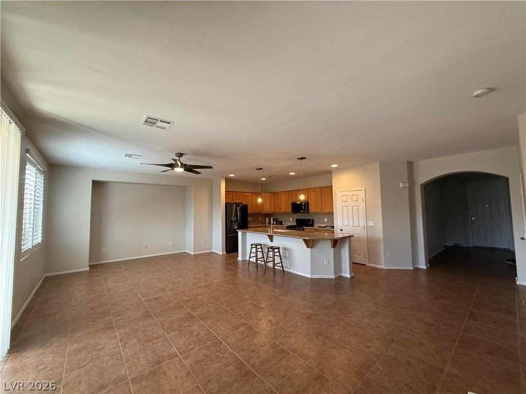 7621 Port Orchard Ave - Photo 4 of 33