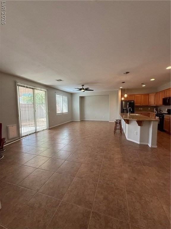 7621 Port Orchard Ave - Photo 5 of 33