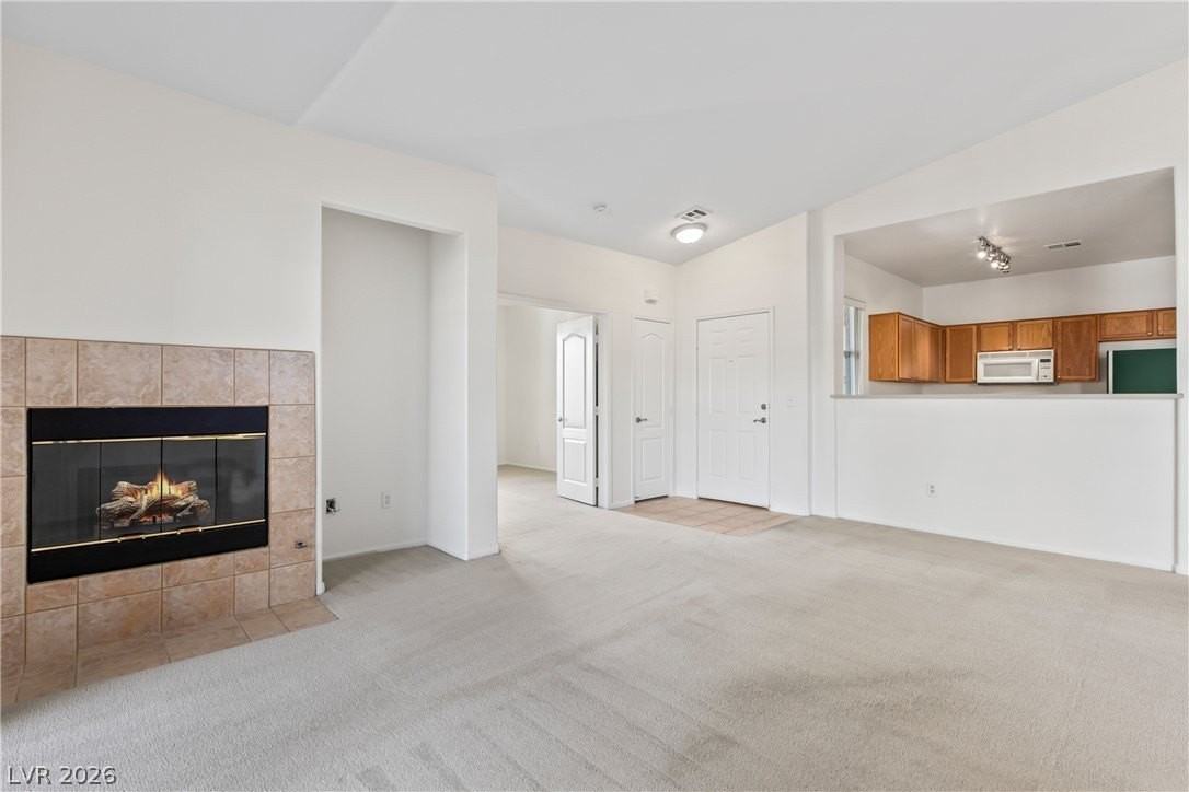 901 Duckhorn Ct #201 - Photo 5 of 24