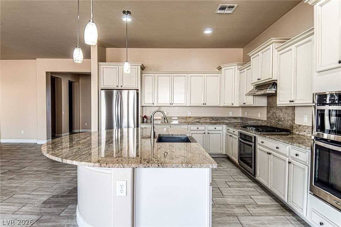 4896 Nightwood Ct - Photo 4 of 50