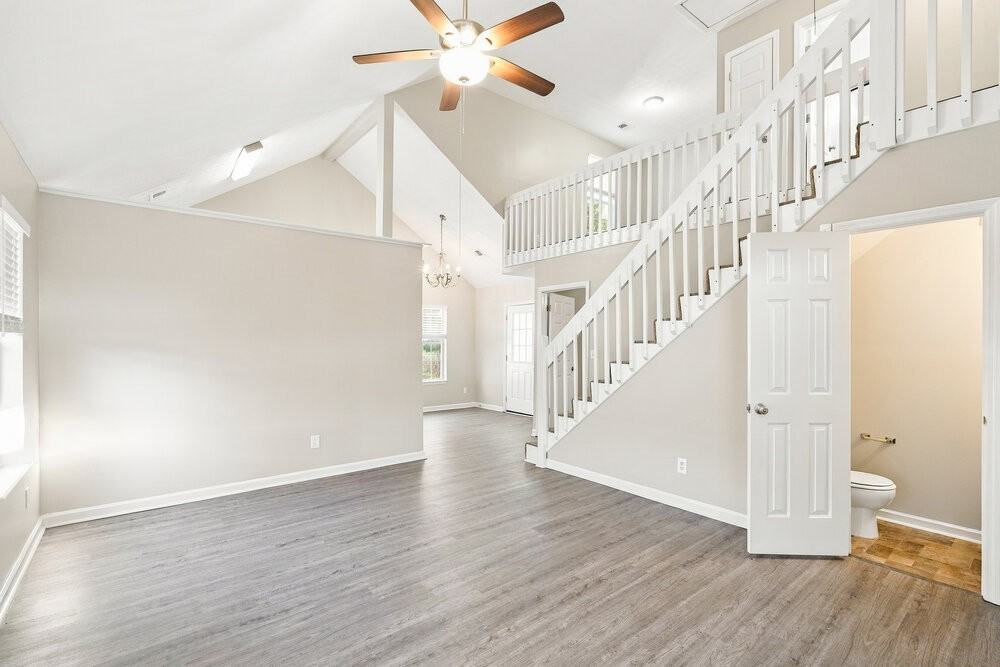 4033 Pepperwood Dr - Photo 5 of 17