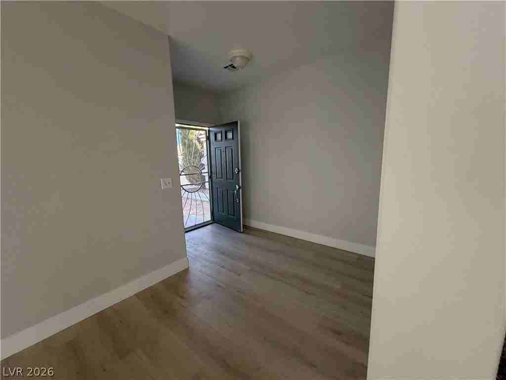 1428 Pacific Terrace Dr - Photo 2 of 36