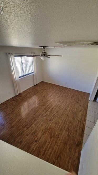 6761 Holmby Ave #C5 - Photo 7 of 13