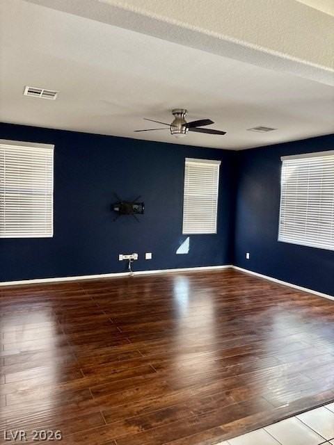 7403 Pepperbox Ave - Photo 7 of 27