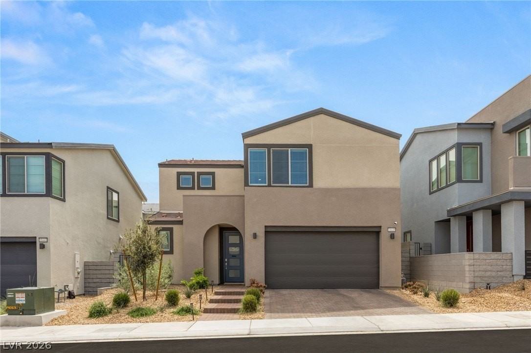 10449 Smokey Mariposa Ave - Photo 2 of 34