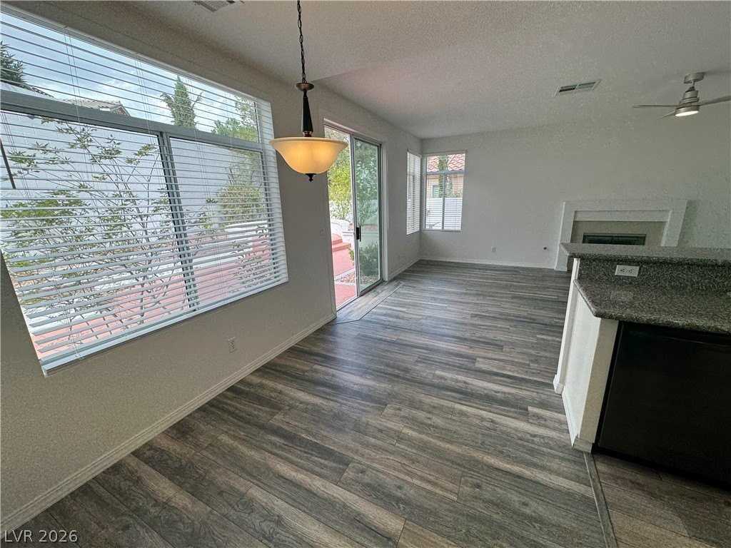 9712 English Saddle Cir - Photo 6 of 35