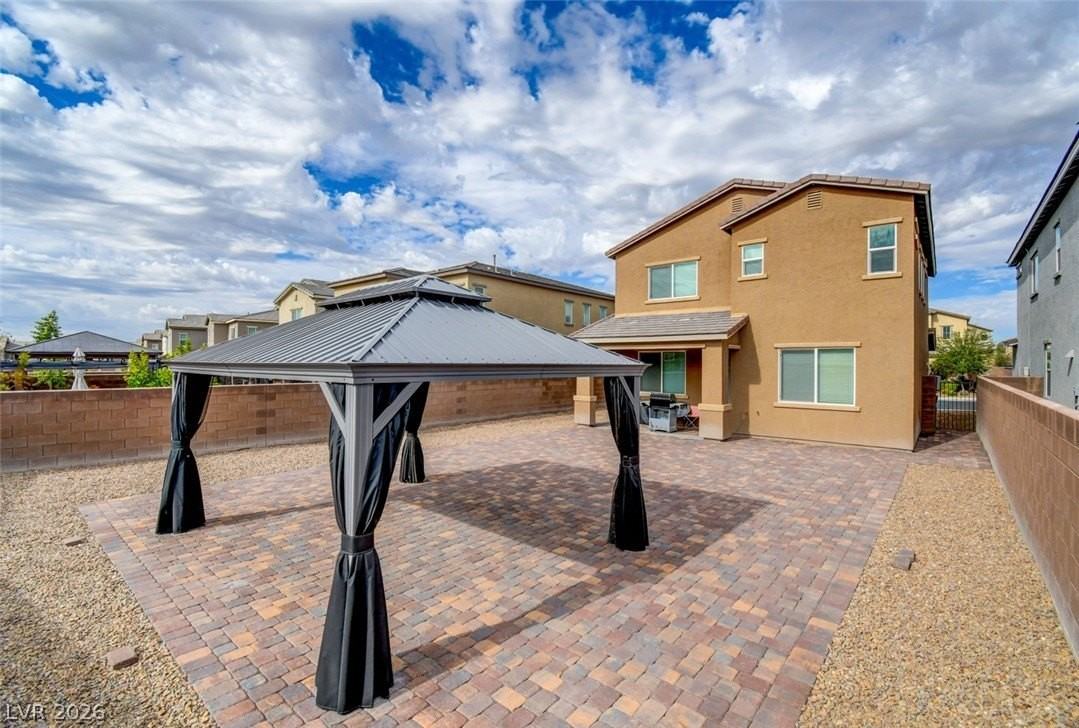 7046 Judith River St - Photo 2 of 15