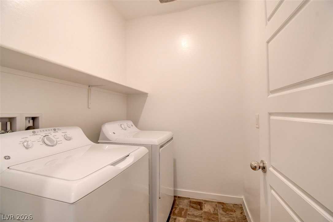 7046 Judith River St - Photo 7 of 15