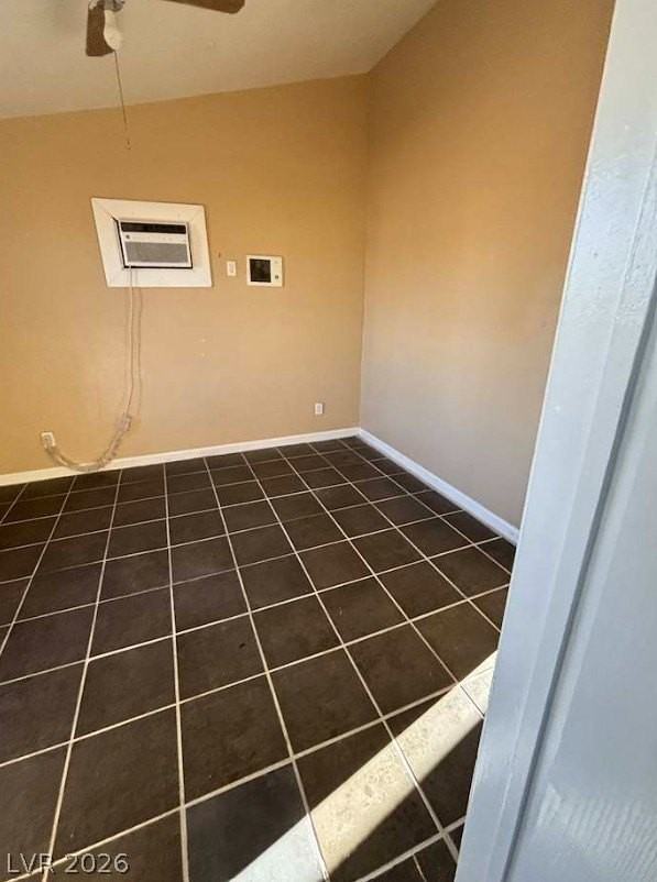 1124 Laurel Ave #1 - Photo 6 of 9