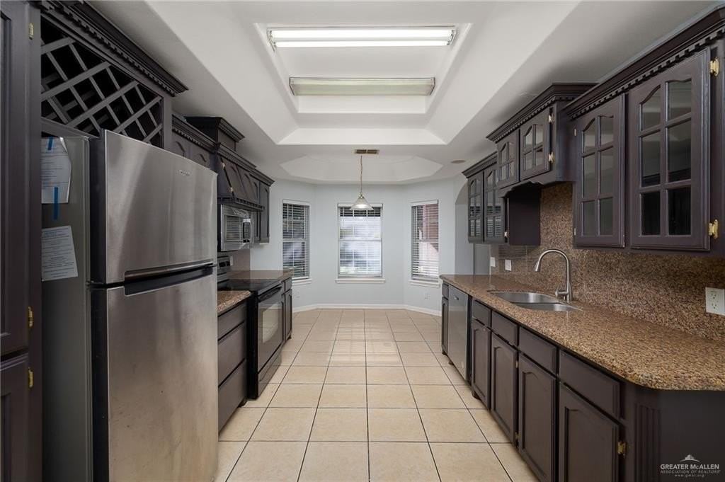 1311 Ima St - Photo 6 of 16
