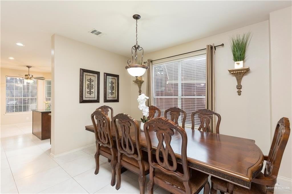 3901 Santa Lydia St - Photo 6 of 44