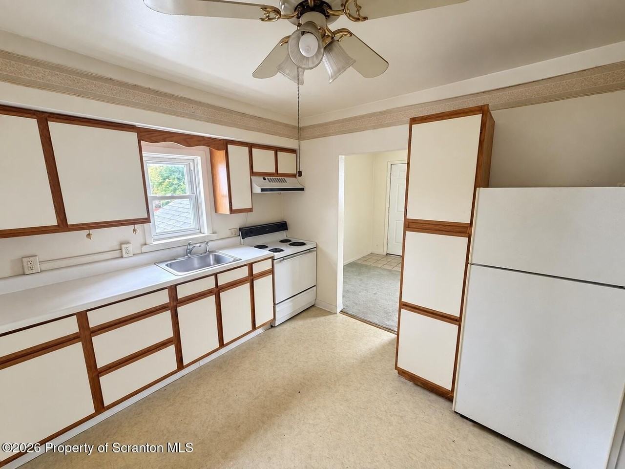247 Belmont St #3 - Photo 6 of 10