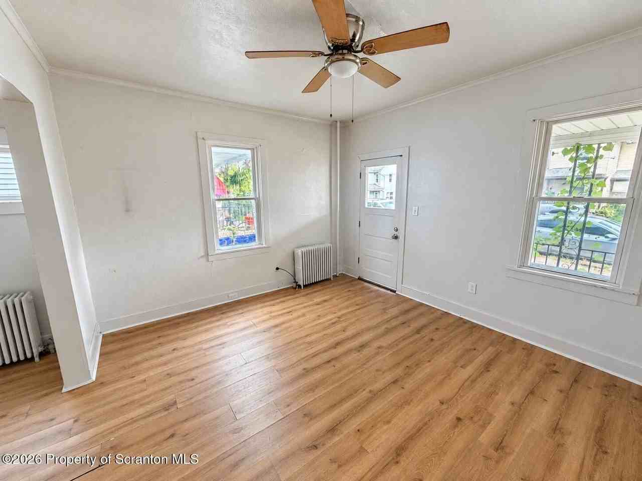 438 14th Ave - Photo 3 of 17